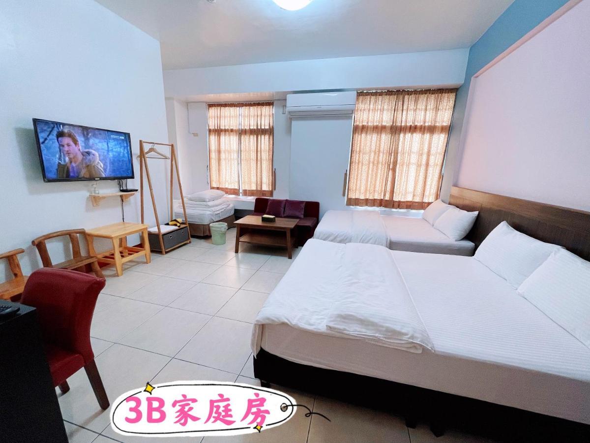 A Lot Of Music And Breakfast Appartement T'ai-tung Buitenkant foto