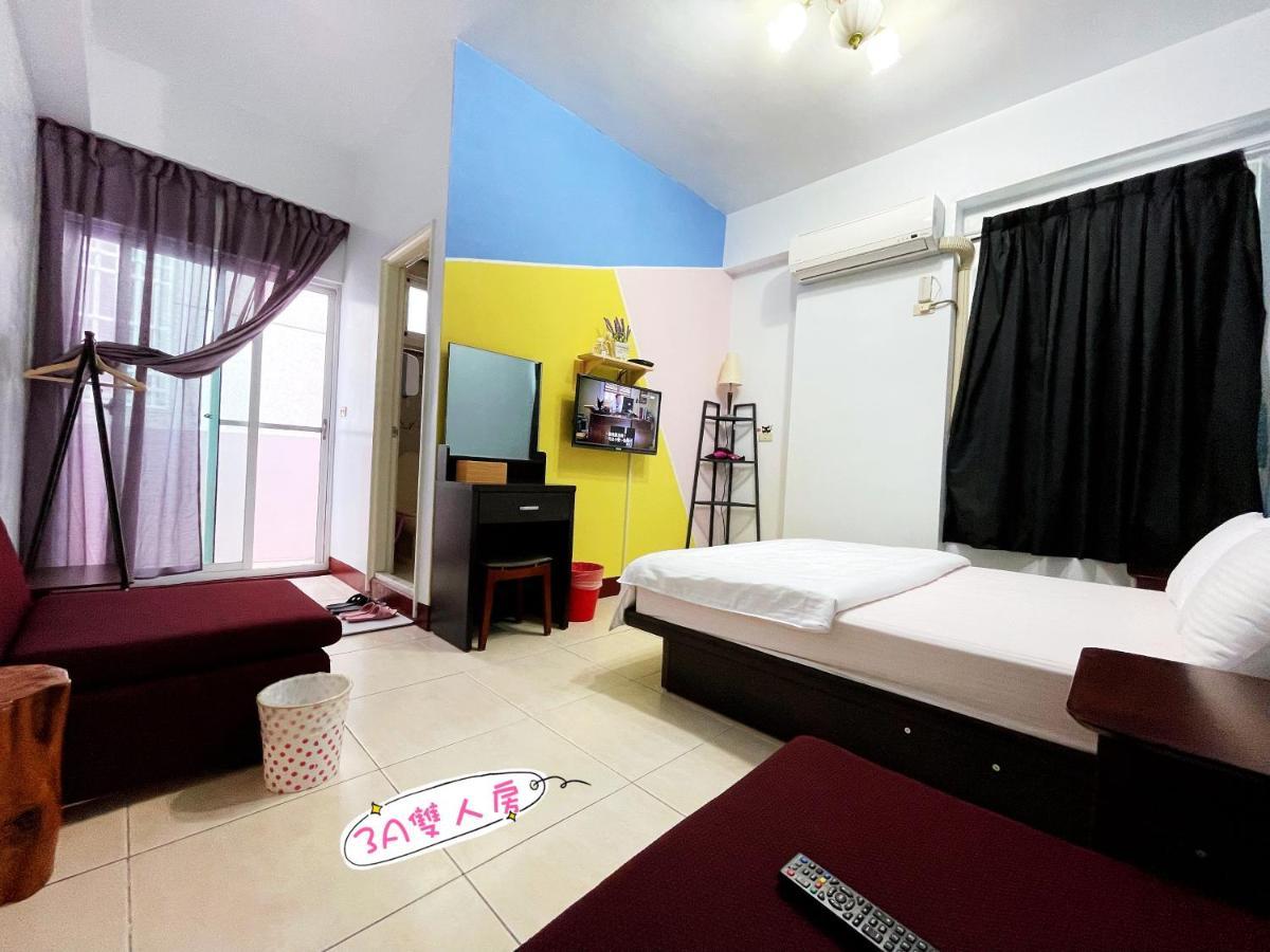 A Lot Of Music And Breakfast Appartement T'ai-tung Buitenkant foto